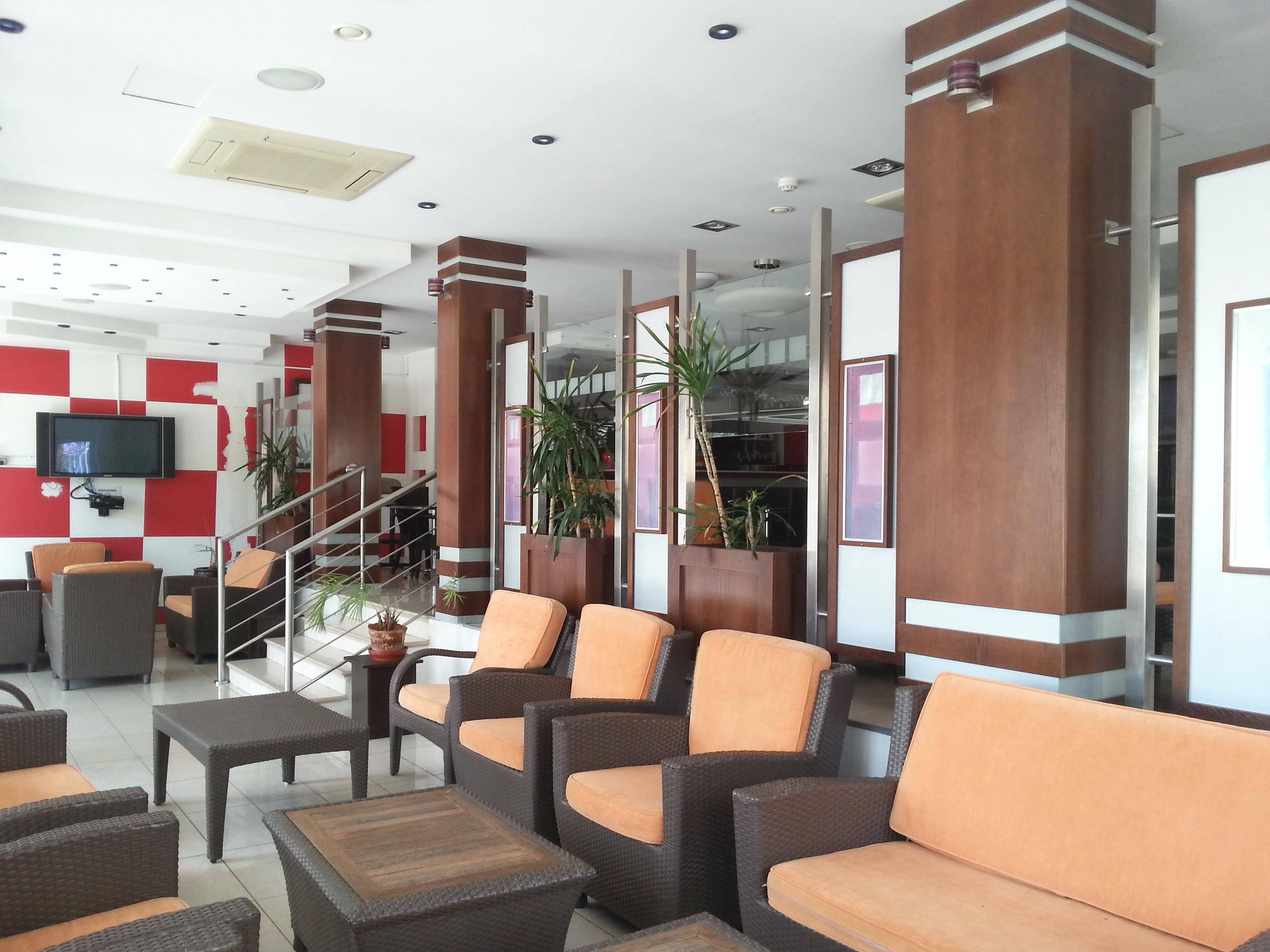 Marion Hotel Polis Екстер'єр фото